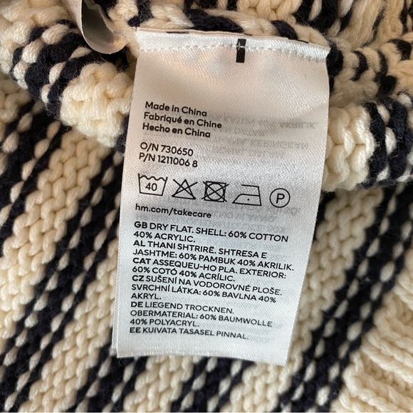 Striped Half-Zip Sweater - Black and White - Picture 4 of 6